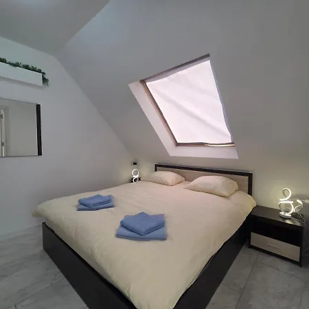 Iva's Cozy Loft * Warna